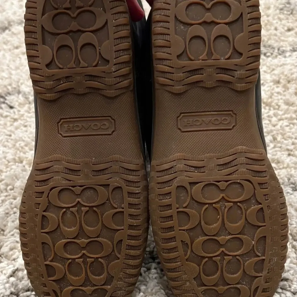 LOW START Coach Women's Black Leather and Nylon Quilted Winter Boots GUC - Picture 2 of 6